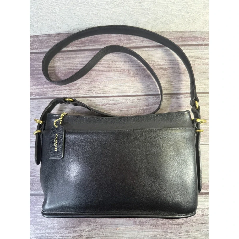 Vintage‎ COACH Equestrian Slim Crossbody Shoulder Bag Black Leather